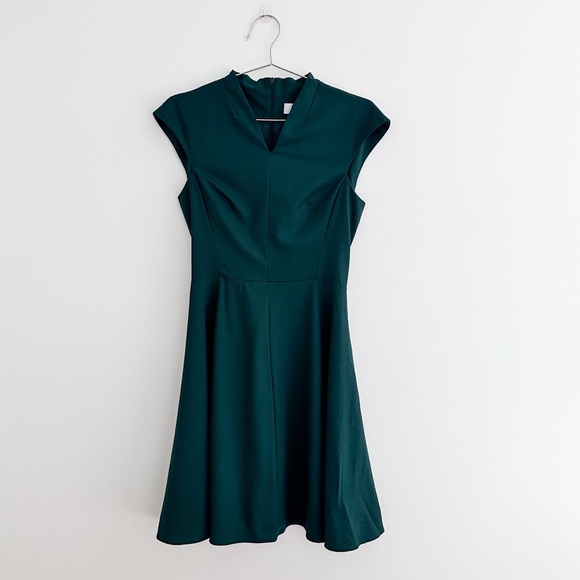 M.M.LaFleur Green Stretch Wool Ruth Dress - Picture 2 of 7